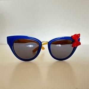 Set of two Disney-inspired sunglasses